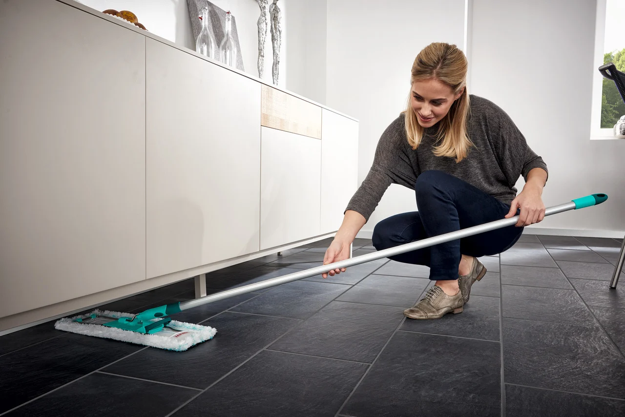 Recurring office cleaning services