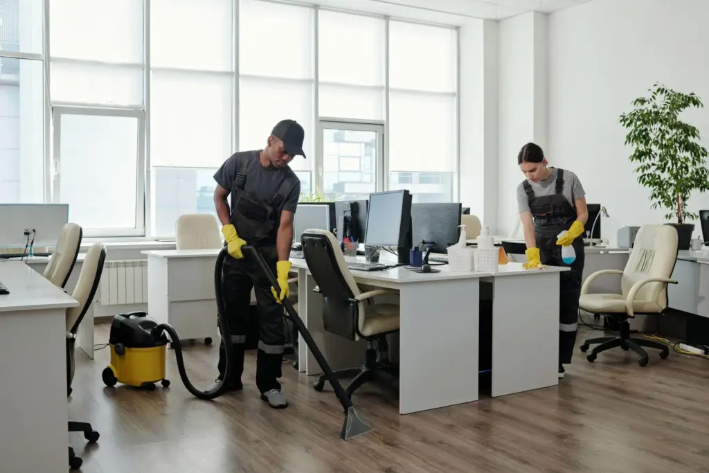 top-10-reasons-to-schedule-regular-office-cleaning