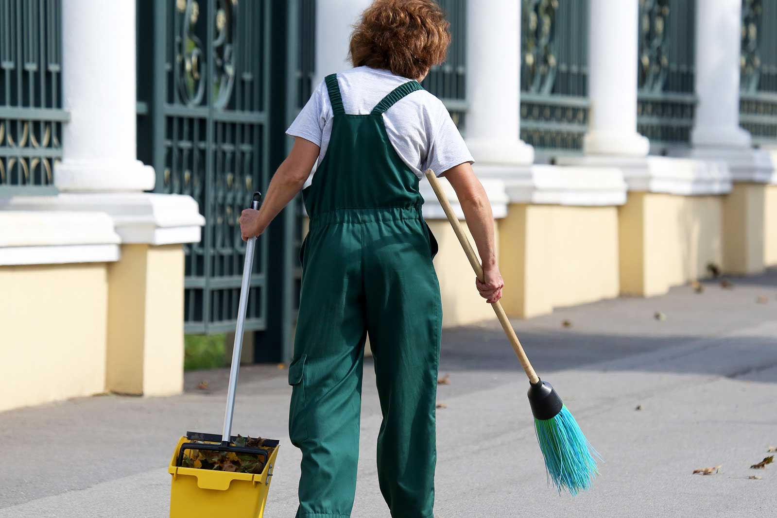 facility porter services