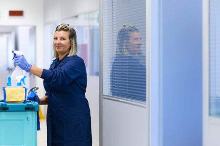 laboratory janitorial services